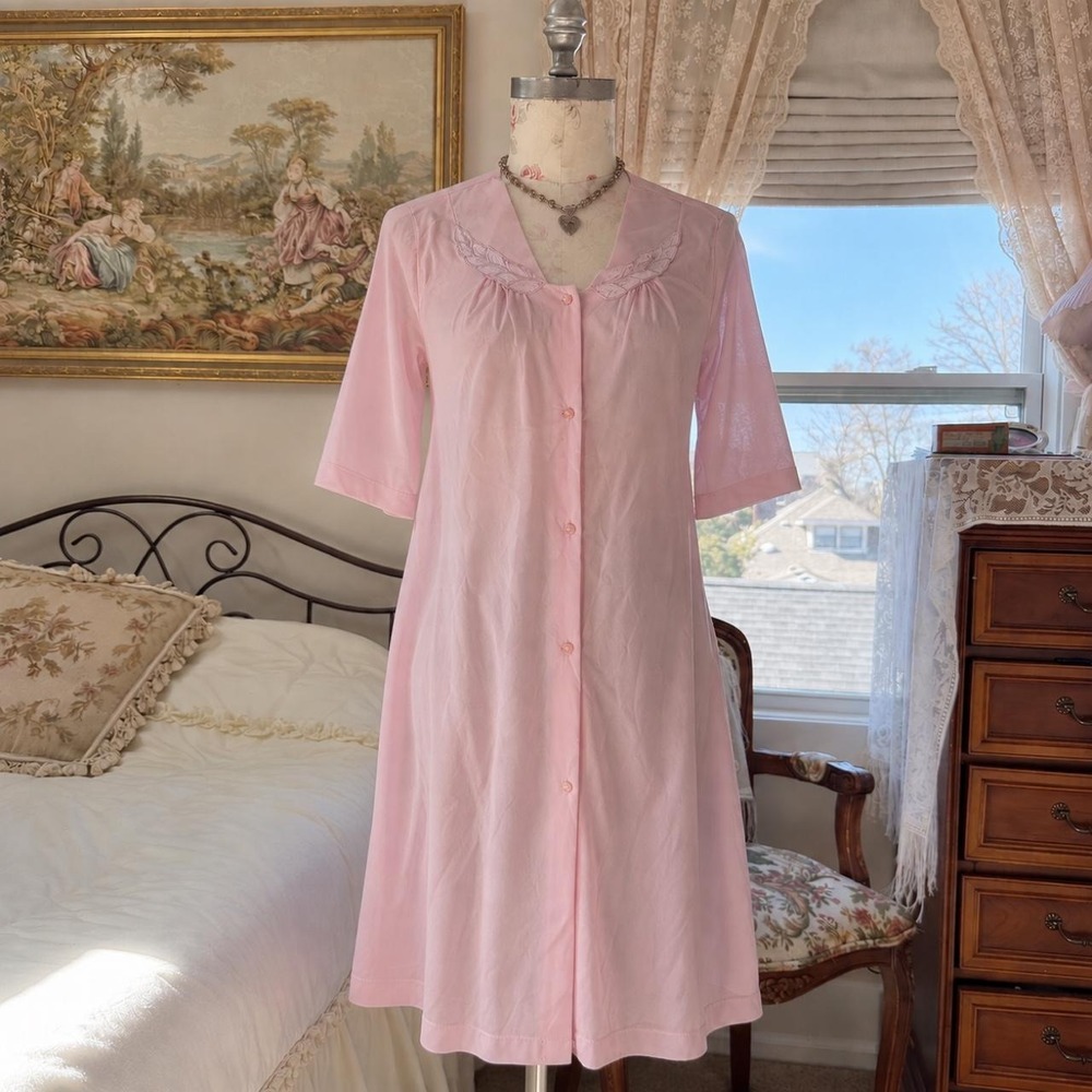 70s Vassarette pink button front nightgown dress size small